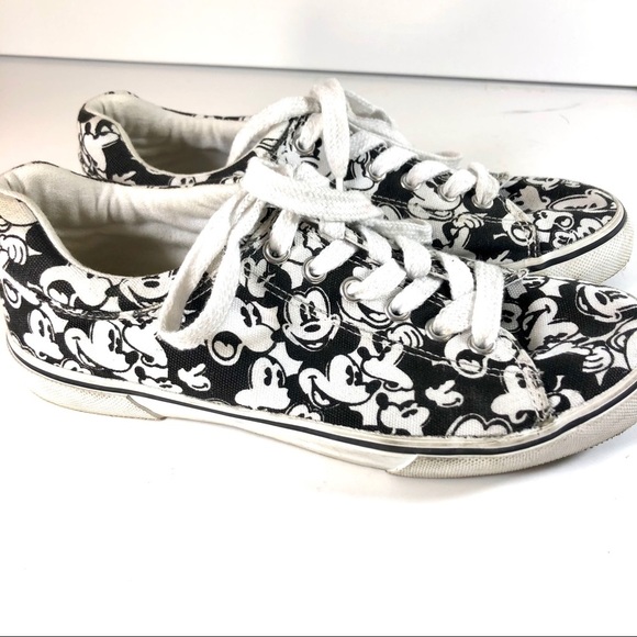 Women Disney canvas mickeys  sneakers , sz 8 - Picture 7 of 7
